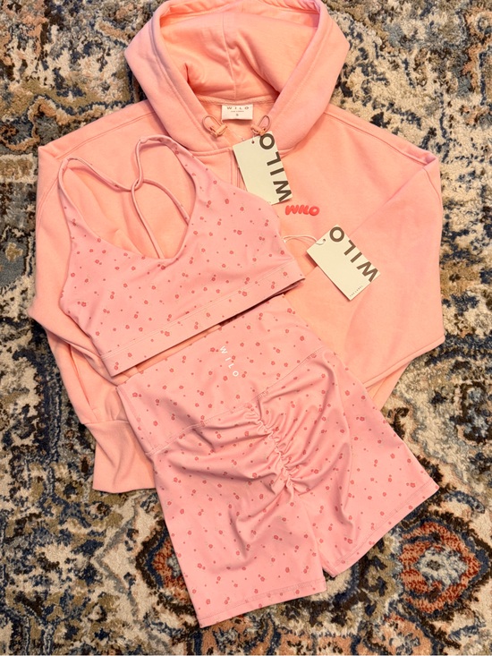Wilo The Label Other - WILO The Label Pink Floral 3 Piece Set Hoodie Bra Scrunch Shorts S NWT $204